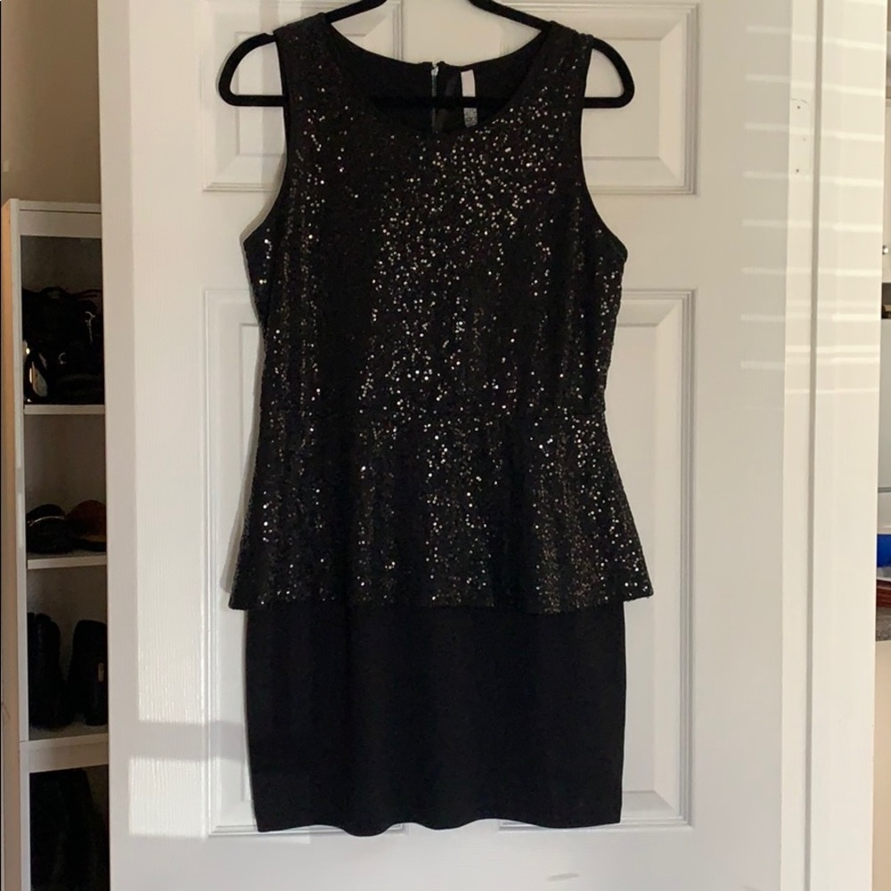 Kensie- Sequin Little Black Dress
